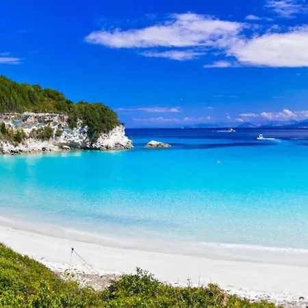 Kiki Paxos Ozias Ferienhaus Gaios