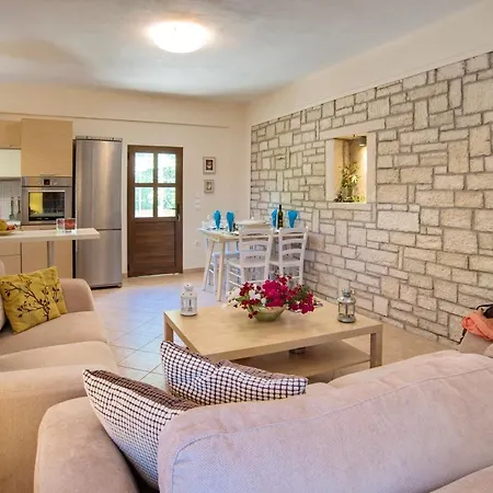 Kiki Paxos Ozias Ferienhaus *