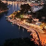 Σπίτι διακοπών Kiki Paxos Ozias