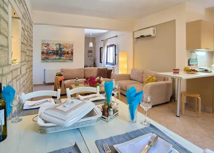 Kiki Paxos Ozias Γάιος